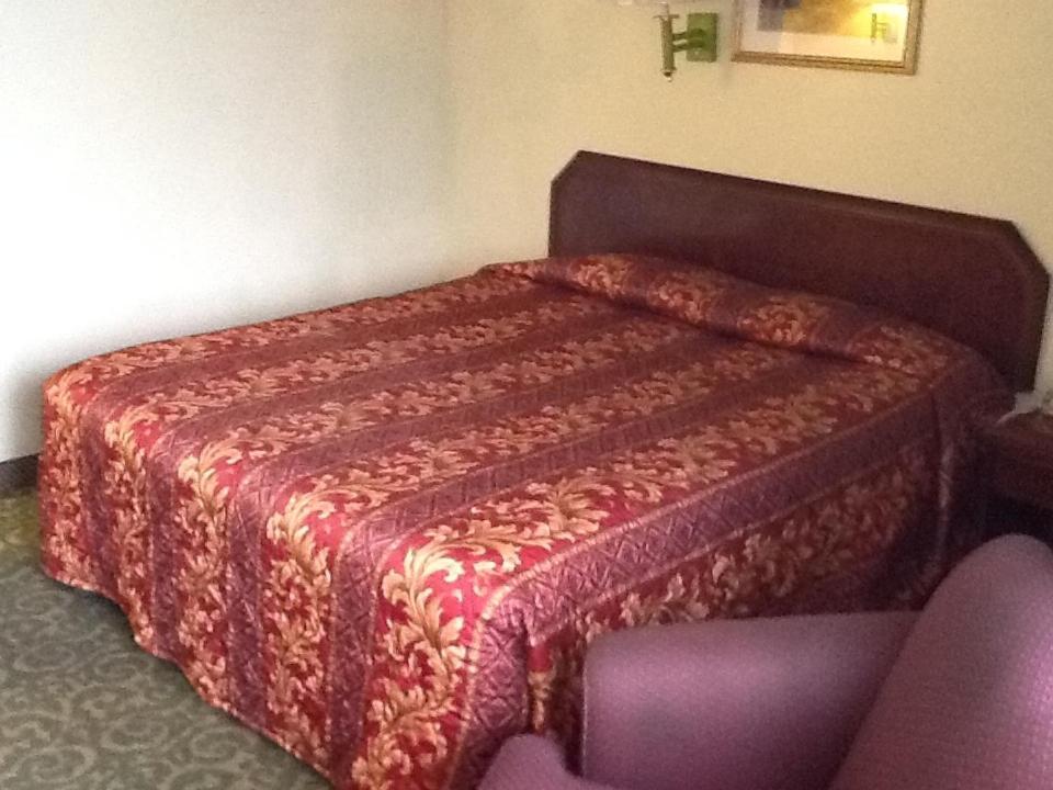 Regency Inn And Suites Baldwin Park Extérieur photo