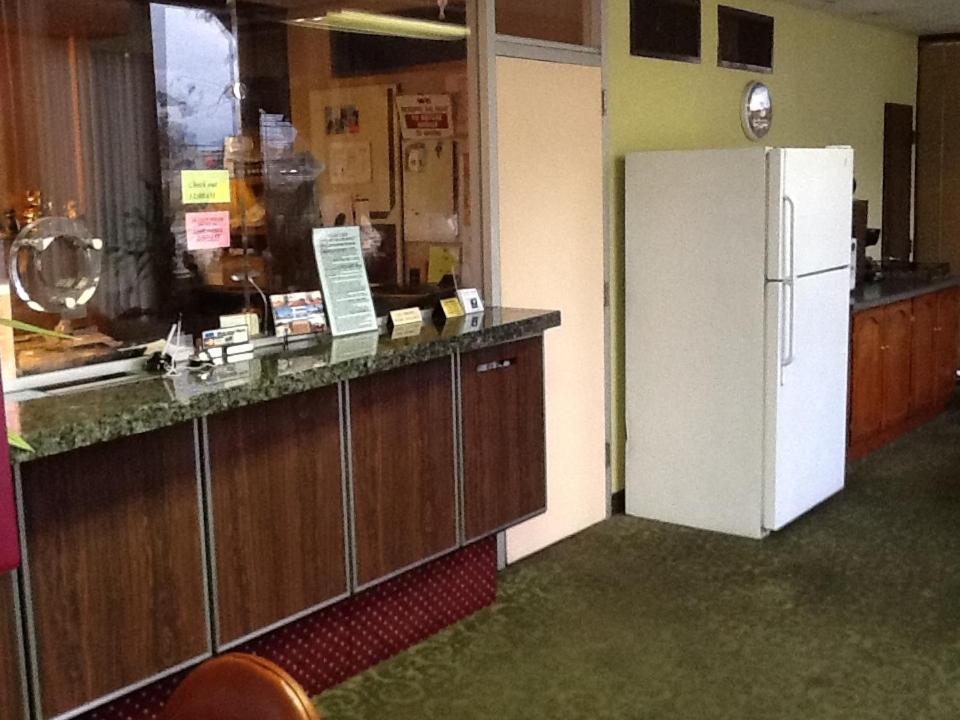 Regency Inn And Suites Baldwin Park Extérieur photo
