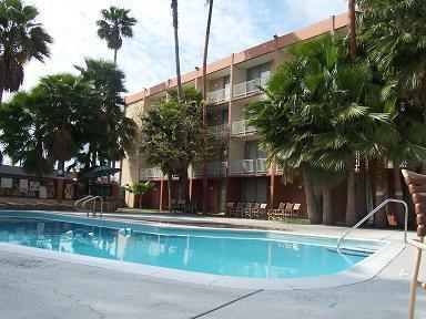 Regency Inn And Suites Baldwin Park Extérieur photo